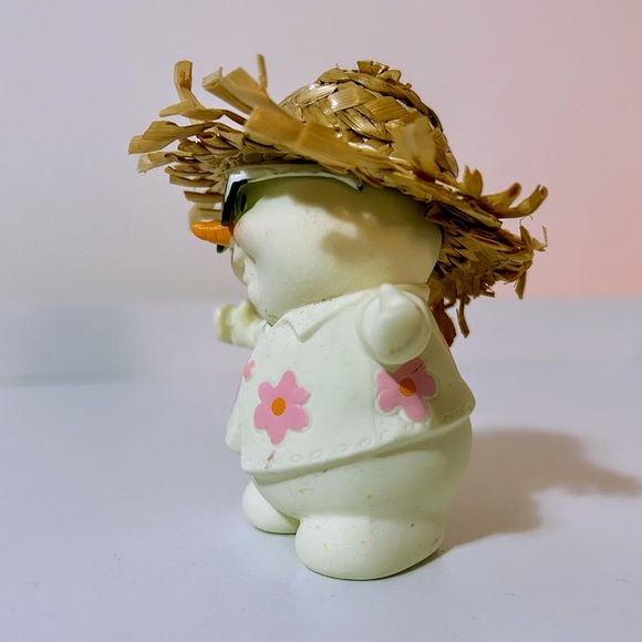 3.25” Bottoms Up Snowpinions - Snowpinions Christmas Ornaments - Picture 5 of 6